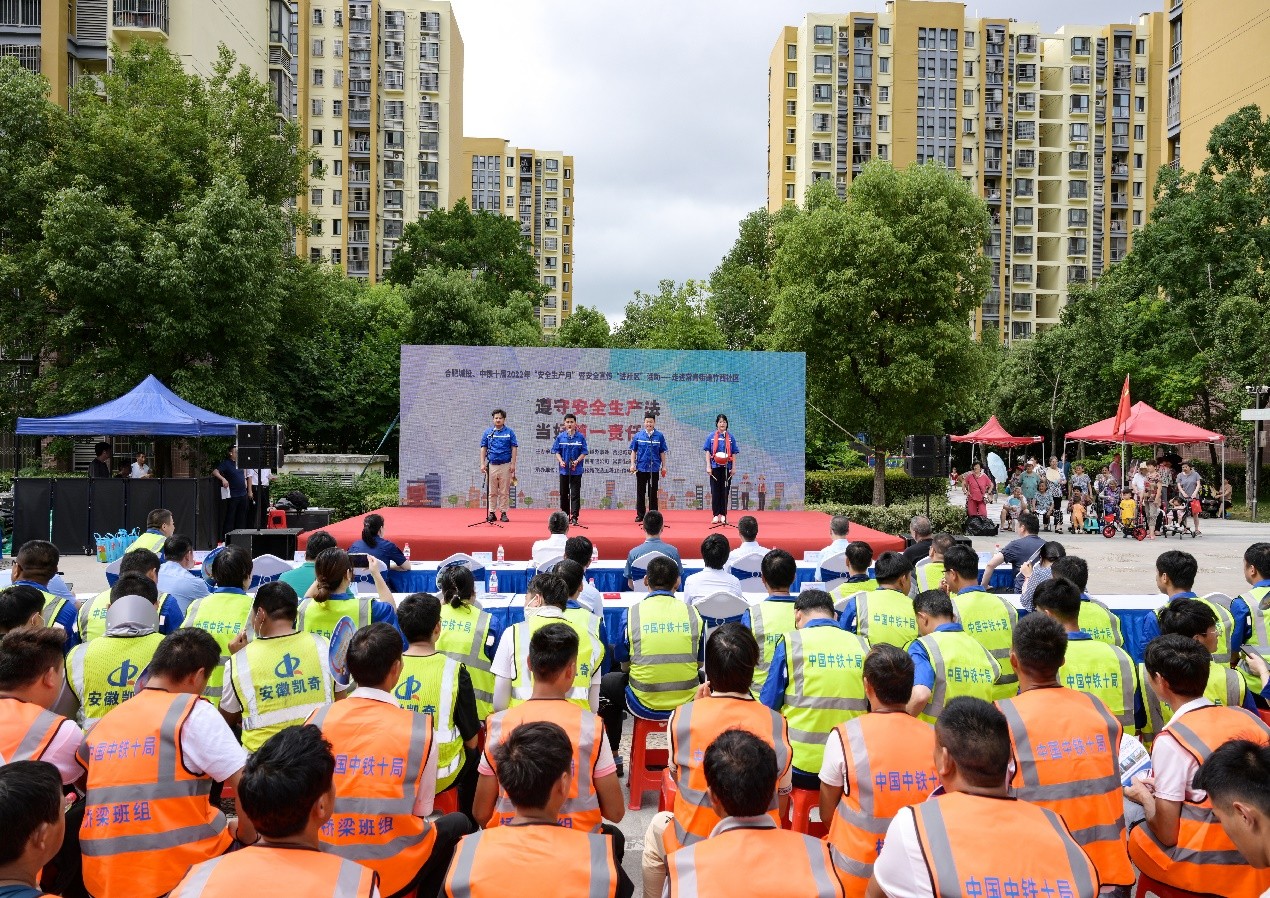 Z6��������ʱ���й������ٷ���վ