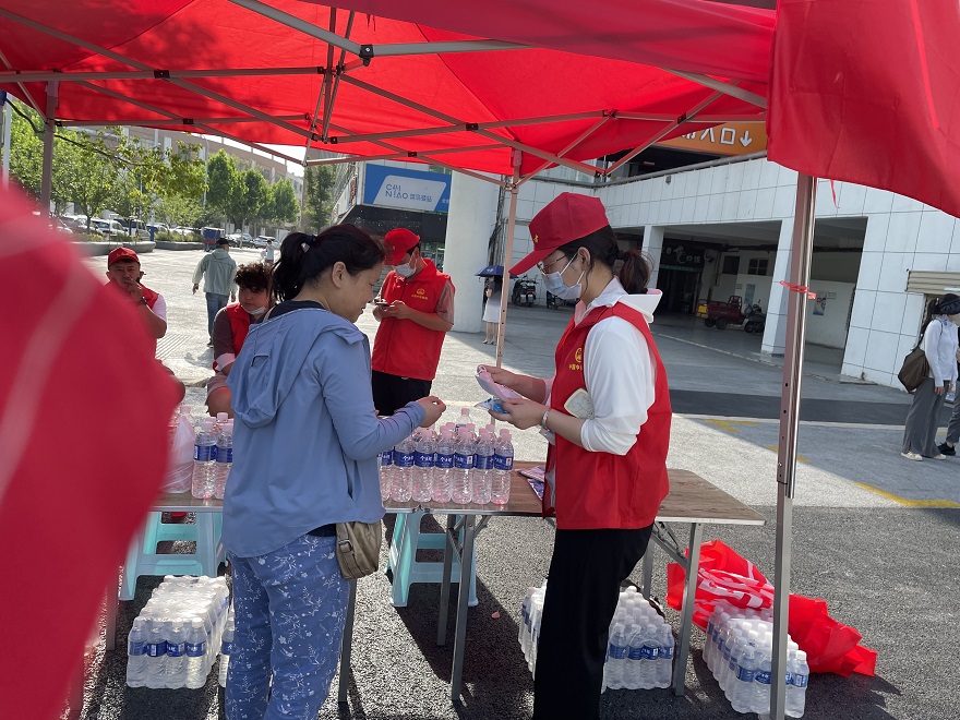 Z6��������ʱ���й������ٷ���վ