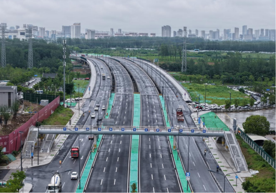 Z6��������ʱ���й������ٷ���վ